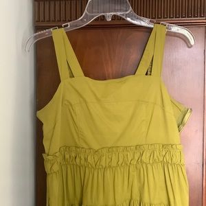 Pinch Medium Women’s Tiered Ruffle Dress